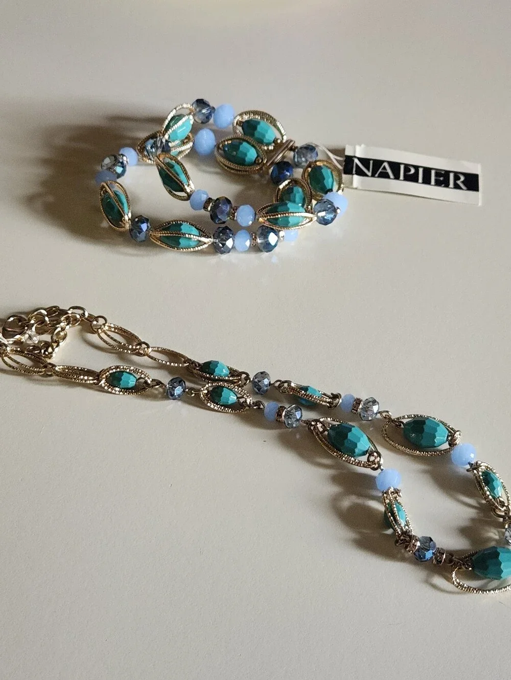 Napier Necklace & Bracelet Set Gold Tone Oval Chain Links Sea Green Blue Beads - Picture 6 of 16